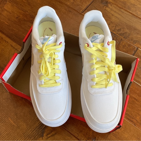 Brand New Nike US 10 EUR 44 Men’s Court Vision Low Canvas White Sesame Sneakers - Picture 8 of 16